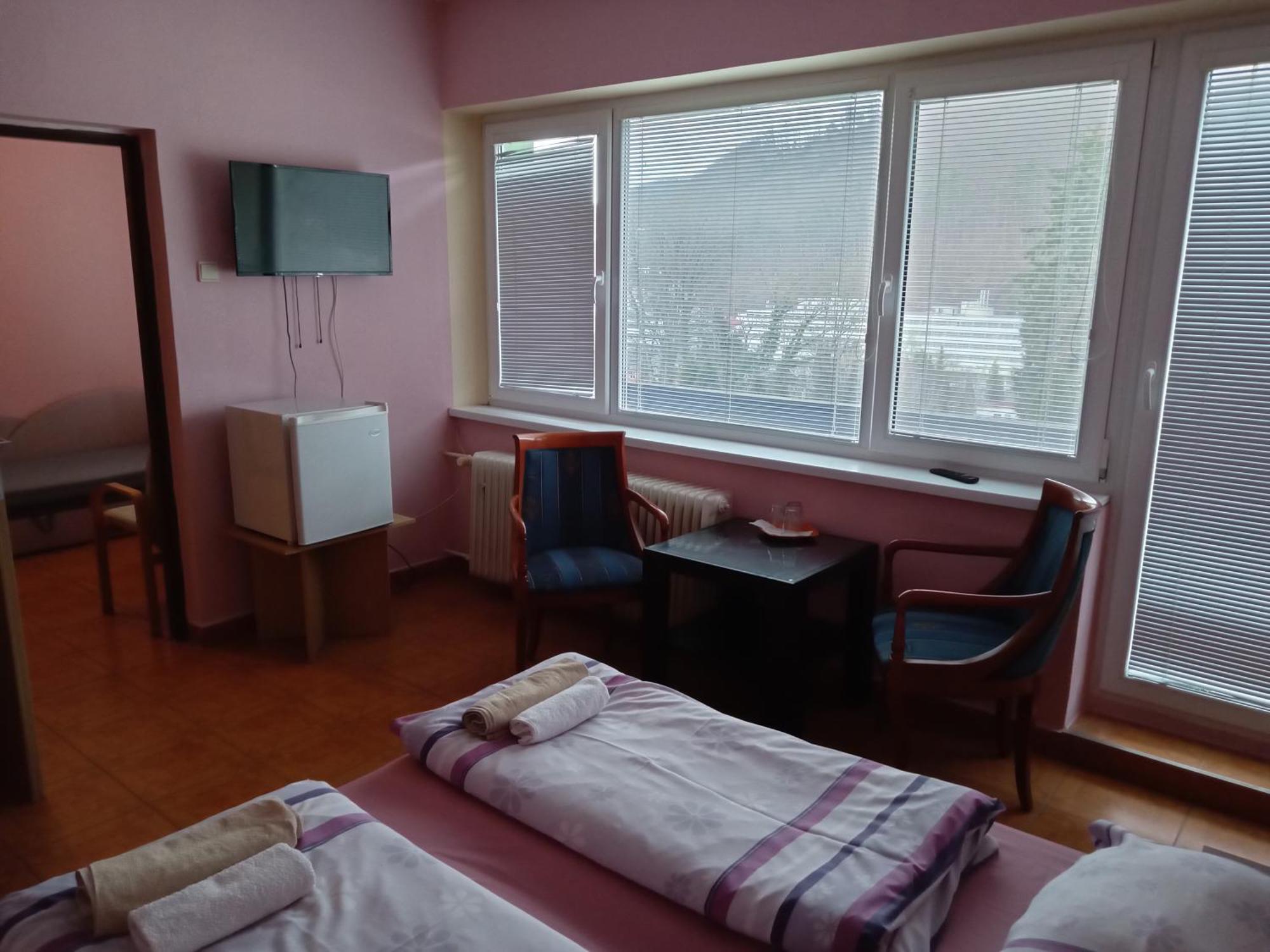 Garni Hotel Sonata Trenčianske Teplice Extérieur photo