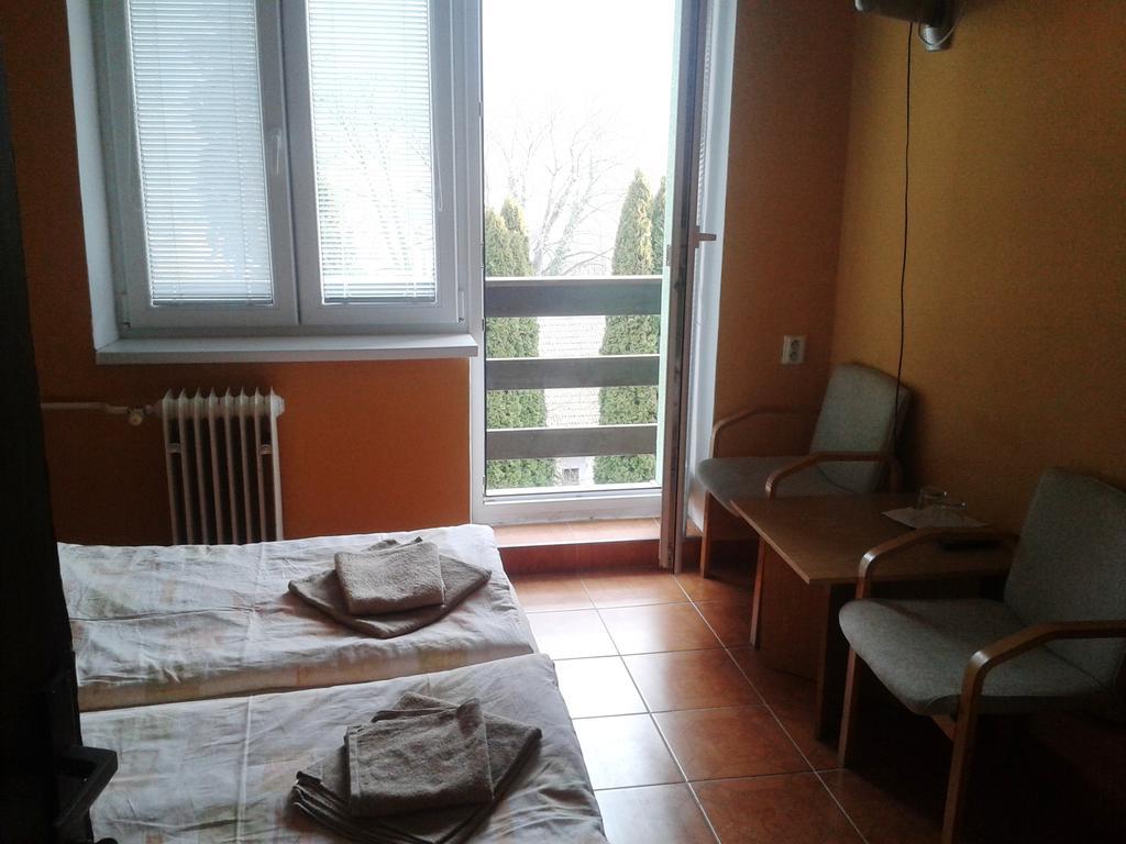 Garni Hotel Sonata Trenčianske Teplice Extérieur photo