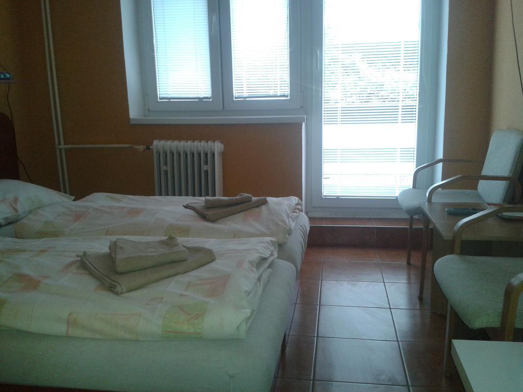 Garni Hotel Sonata Trenčianske Teplice Extérieur photo
