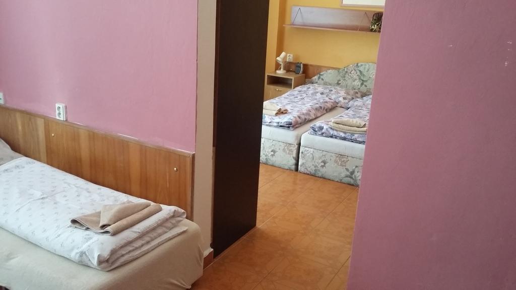 Garni Hotel Sonata Trenčianske Teplice Extérieur photo
